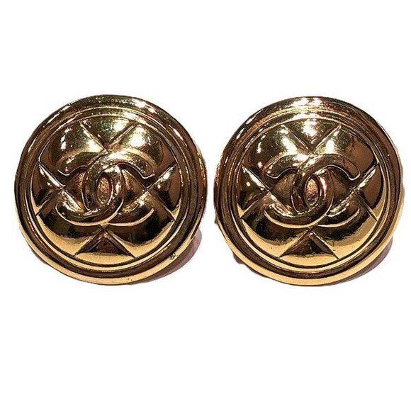 Pre Loved chanel Women metallic | gold Earrings - Picture 1 of 8